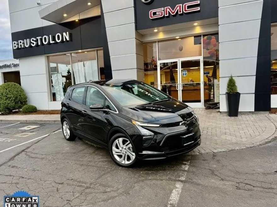 2023 Chevrolet Bolt EV 1LT photo 1