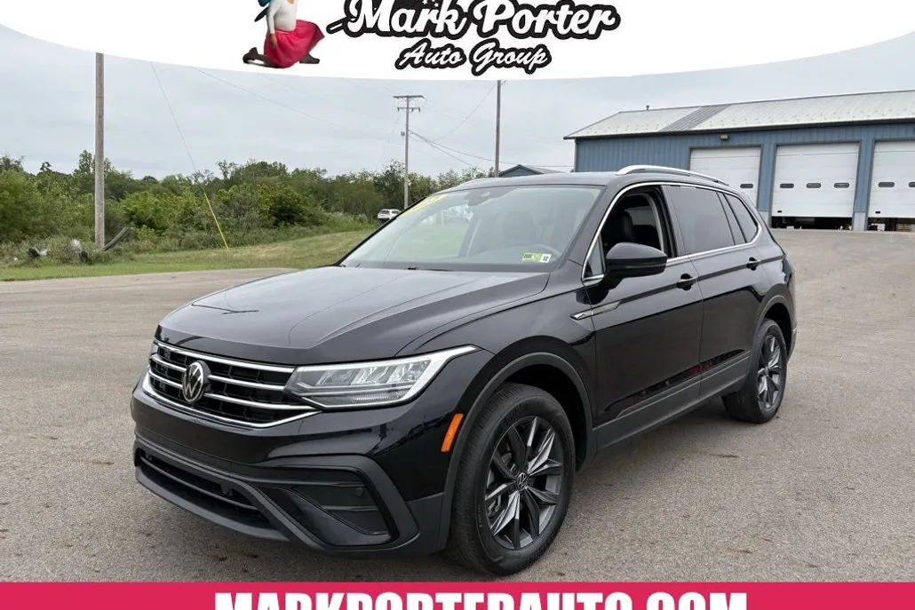 2022 Volkswagen Tiguan SE photo 1