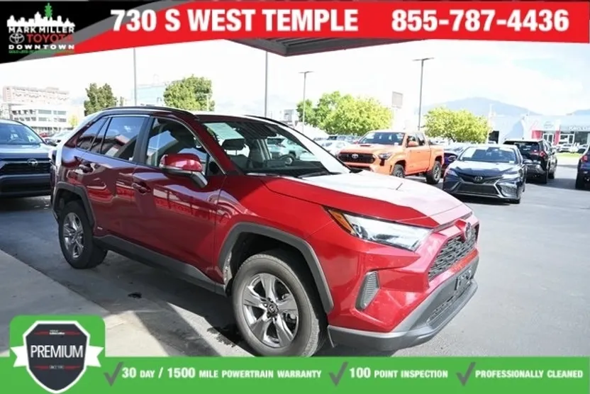 2025 Toyota RAV4 Hybrid XLE photo 1