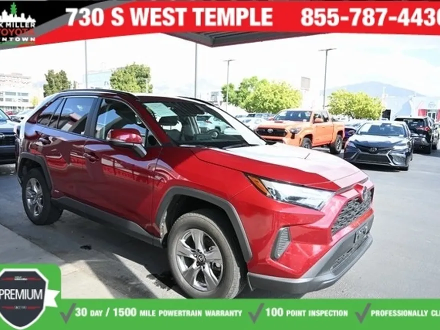 2025 Toyota RAV4 Hybrid XLE photo 1