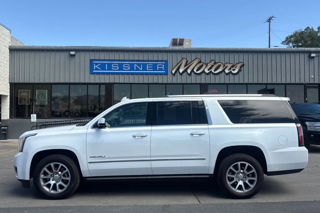 2019 Gmc Yukon XL Denali photo 1