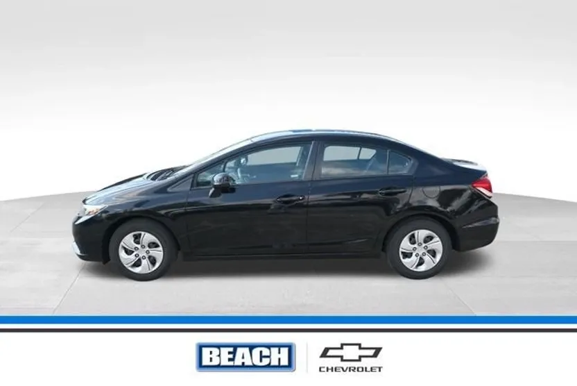 2013 Honda Civic LX photo 1