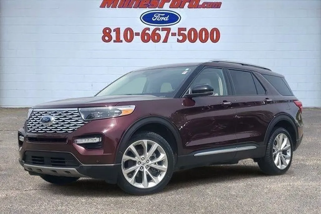2022 Ford Explorer Platinum photo 1