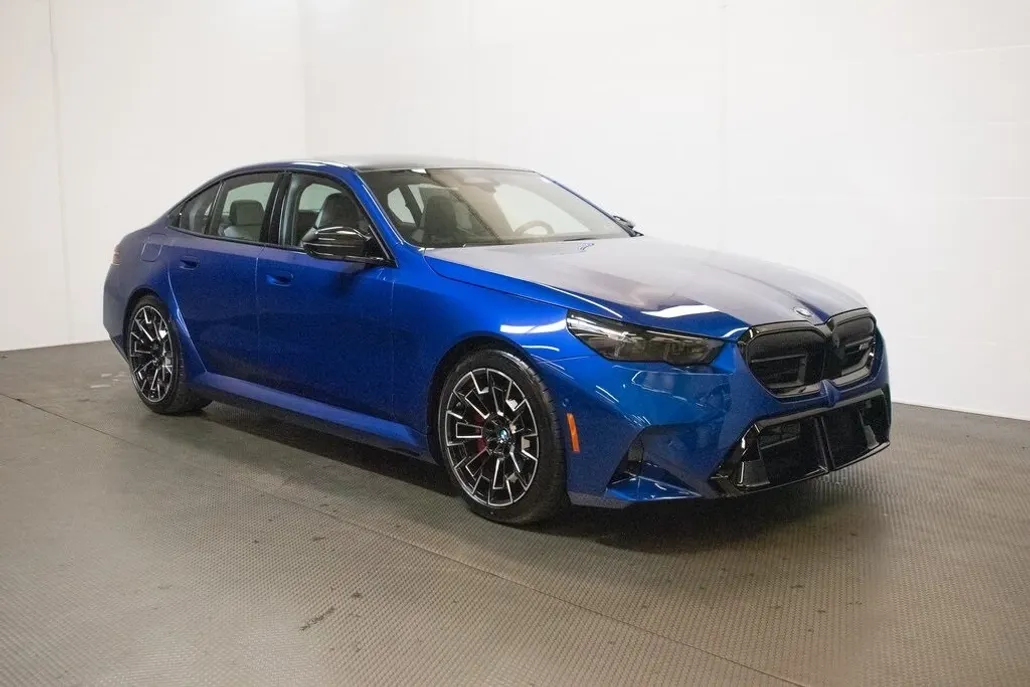 2026 Bmw M5 5 photo 1