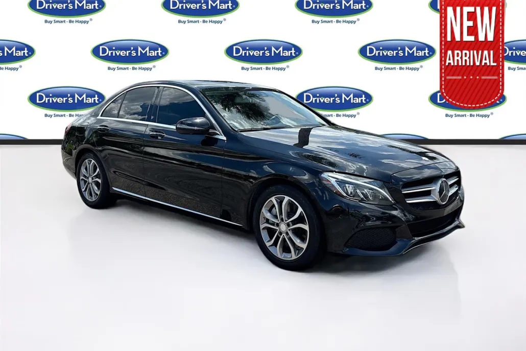 2017 Mercedes Benz C 300 photo 1