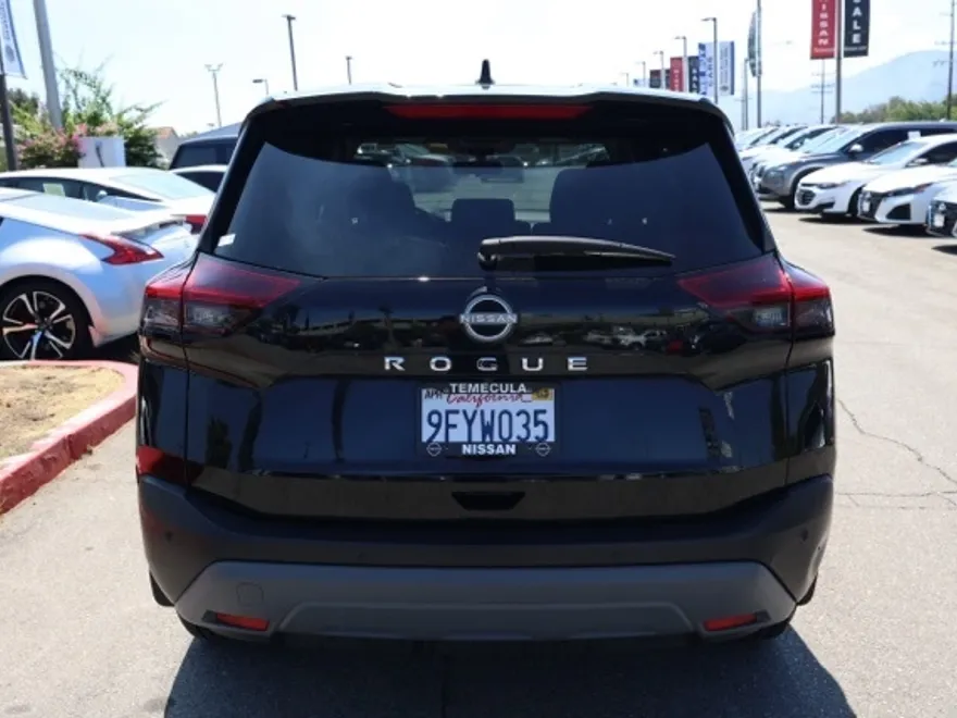 2023 Nissan Rogue S photo 1