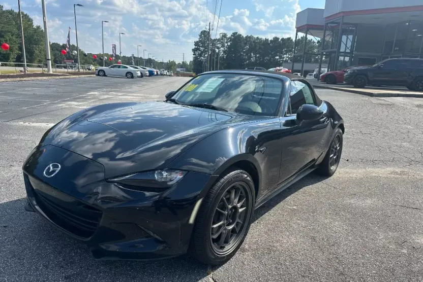 2016 Mazda MX-5 Miata Miata Sport photo 1