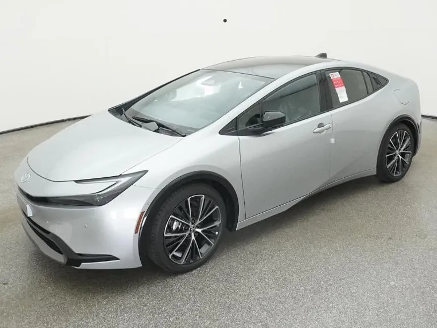 2026 Toyota Prius Limited photo 1
