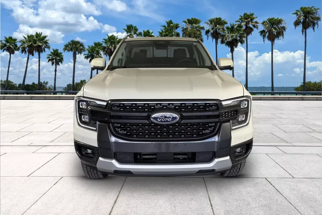 2025 Ford Ranger Lariat photo 1
