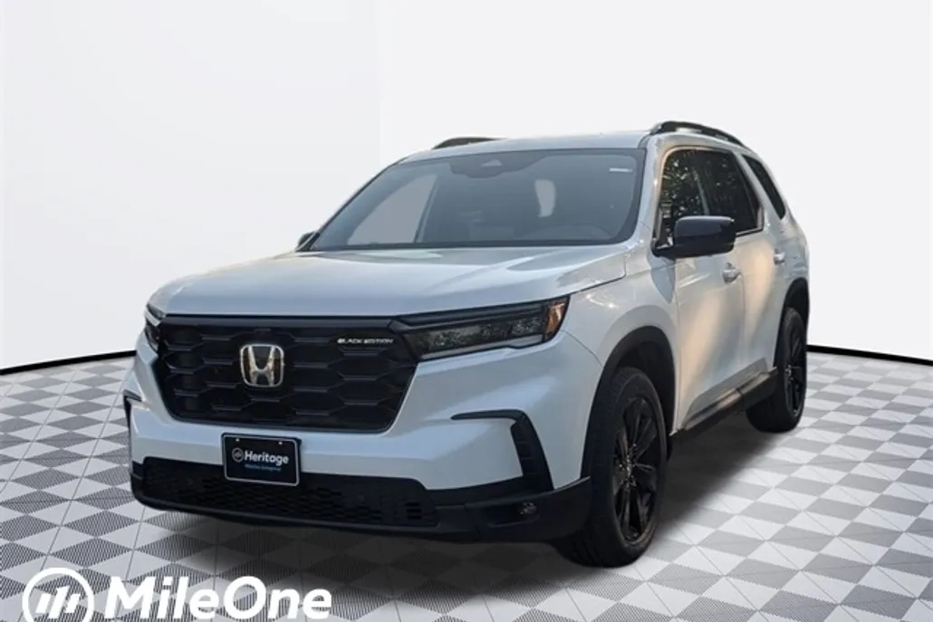 2025 Honda Pilot Black Edition photo 1