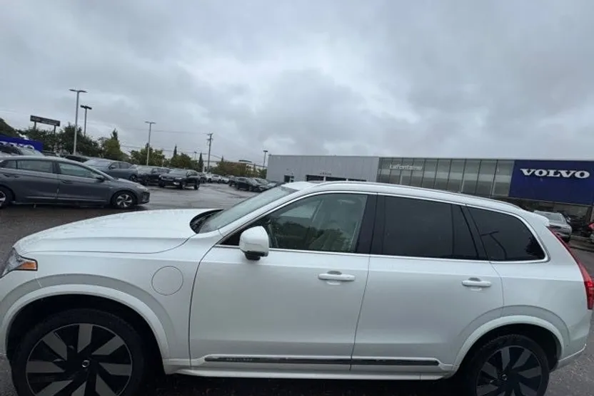 2024 Volvo XC90 Recharge T8 Plus photo 1
