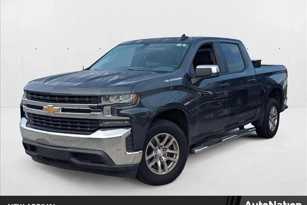 2019 Chevrolet Silverado 1500 LT photo 1