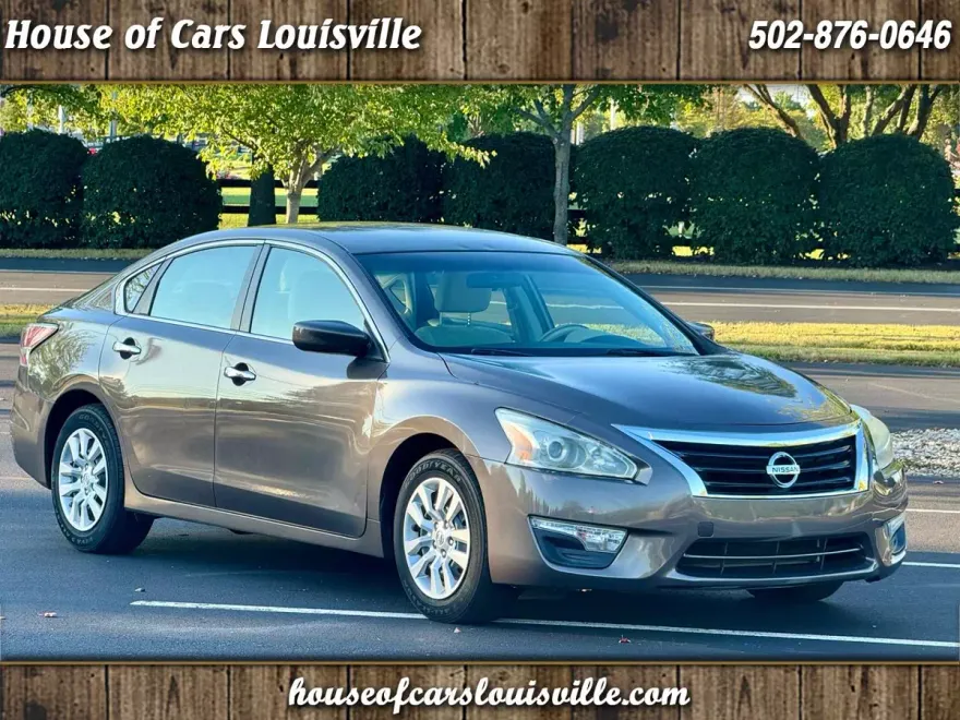 2015 Nissan Altima 2.5 S photo 1