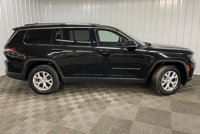 2021 Jeep Grand Cherokee Limited photo 1