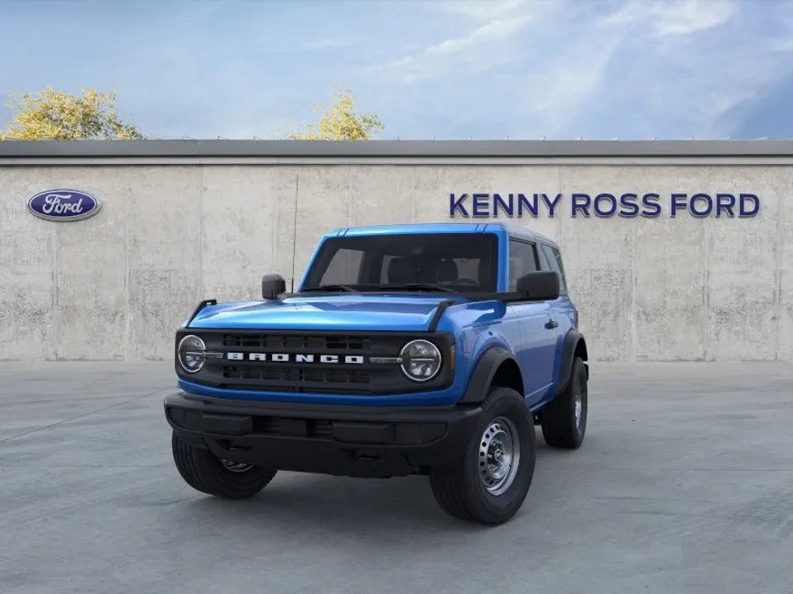 2025 Ford Bronco Base photo 1