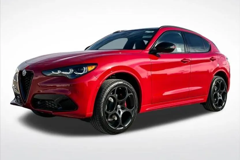 2025 Alfa Romeo Stelvio Tributo Italiano photo 1