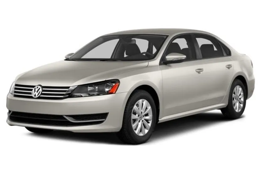 2015 Volkswagen Passat Wolfsburg Edition photo 1