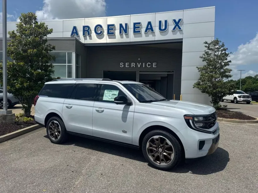 2025 Ford Expedition MAX King Ranch photo 1