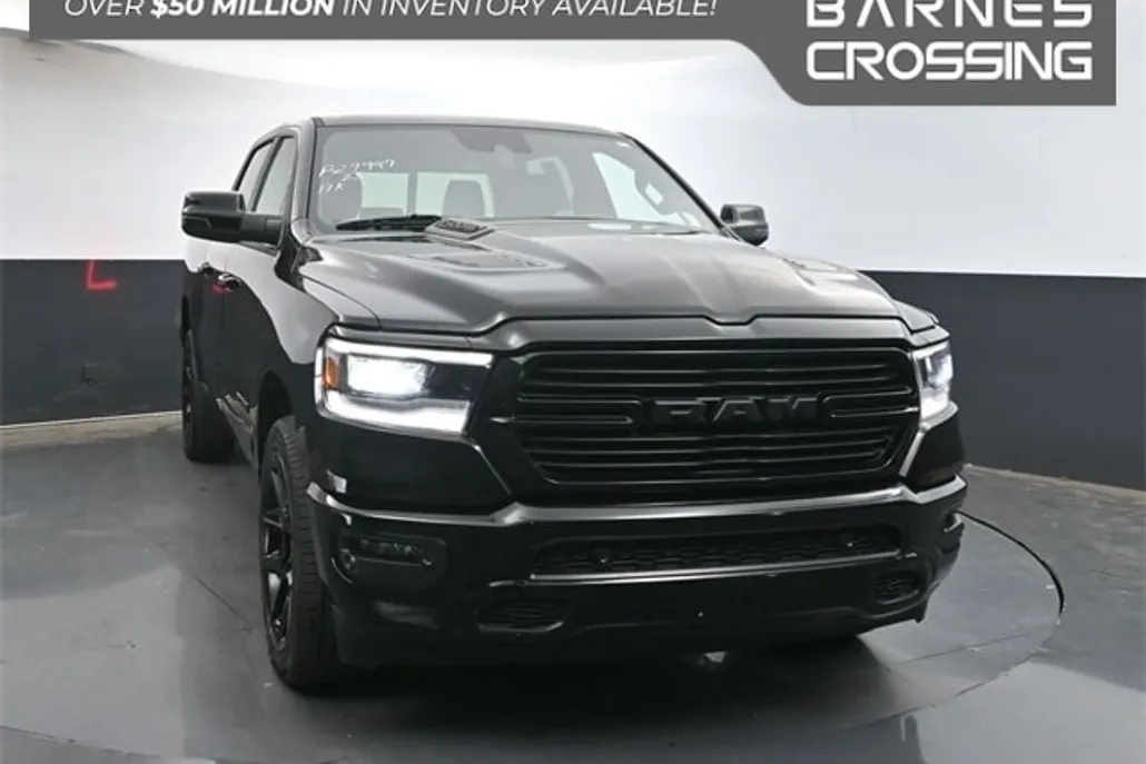 2023 Ram 1500 Laramie photo 1