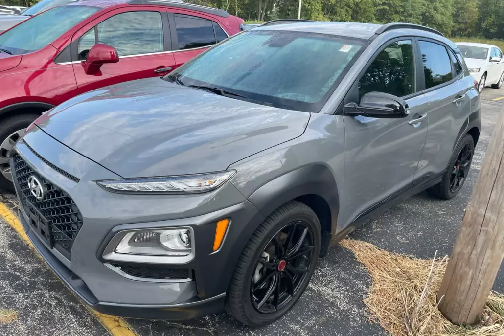 2021 Hyundai Kona SEL Plus photo 1