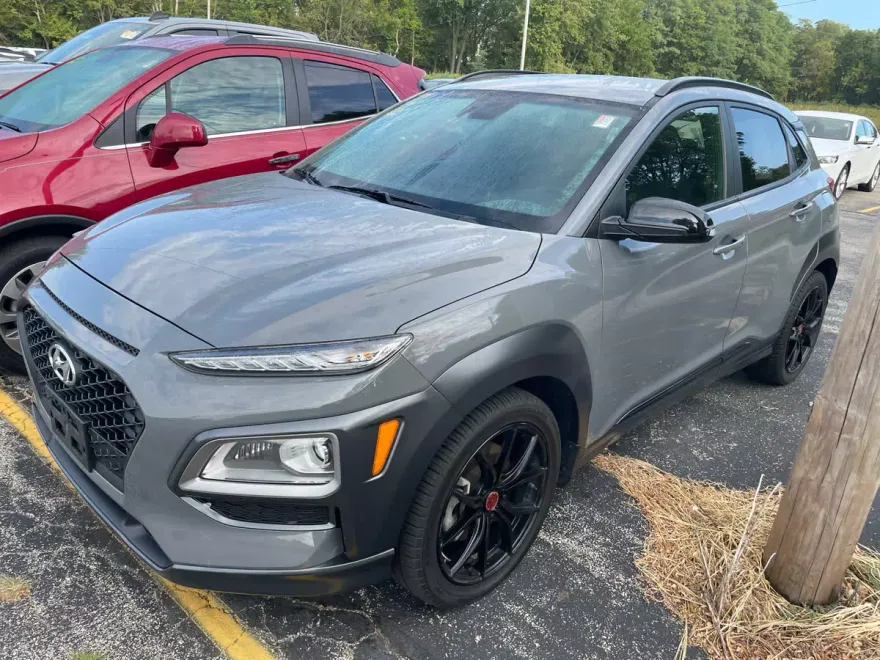 2021 Hyundai Kona SEL Plus photo 1