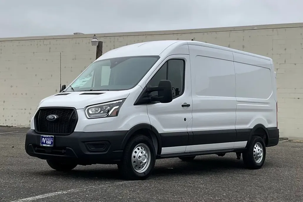 2025 Ford Transit Cargo Van photo 1