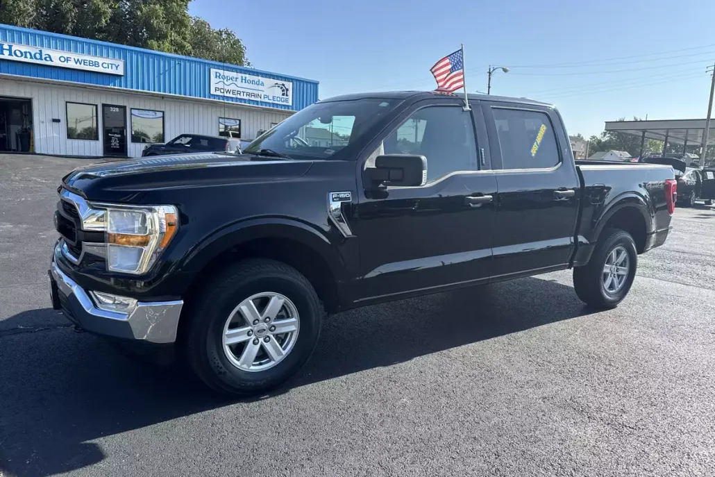 2021 Ford F-150 XLT photo 1