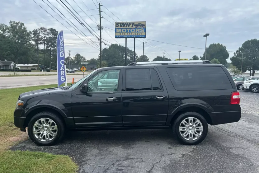 2013 Ford Expedition EL Limited photo 1