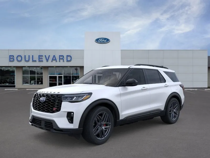 2025 Ford Explorer ST photo 1