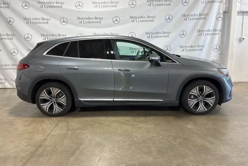 2024 Mercedes Benz EQE SUV 350 4MATIC photo 1