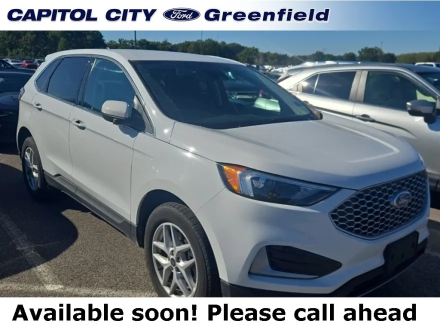 2024 Ford Edge SEL photo 1