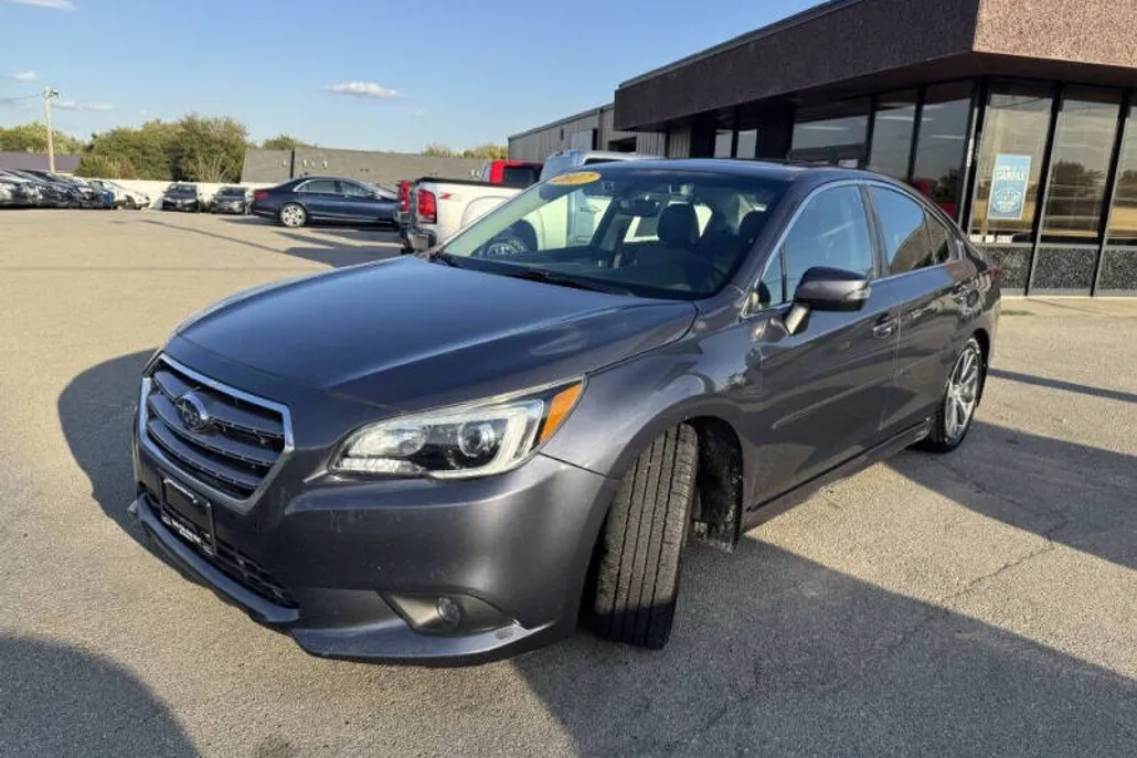 2017 Subaru Legacy 2.5i Limited photo 1