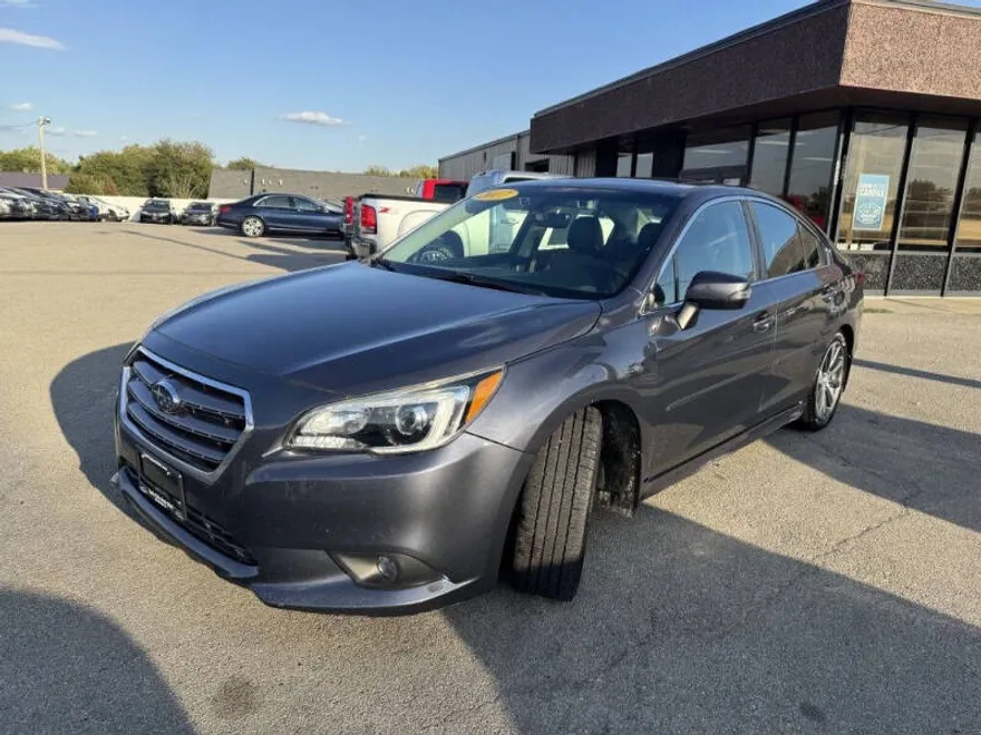 2017 Subaru Legacy 2.5i Limited photo 1