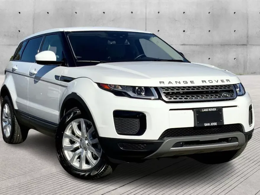 2019 Land Rover Range Rover Evoque SE photo 1