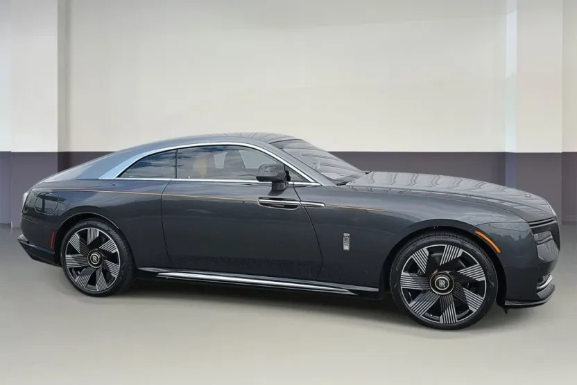 2024 Rolls Royce Spectre photo 1