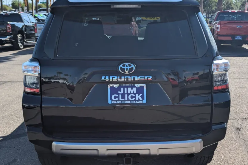 2024 Toyota 4Runner TRD photo 1