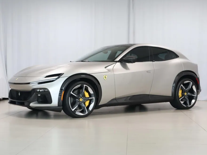 2024 Ferrari Purosangue photo 1