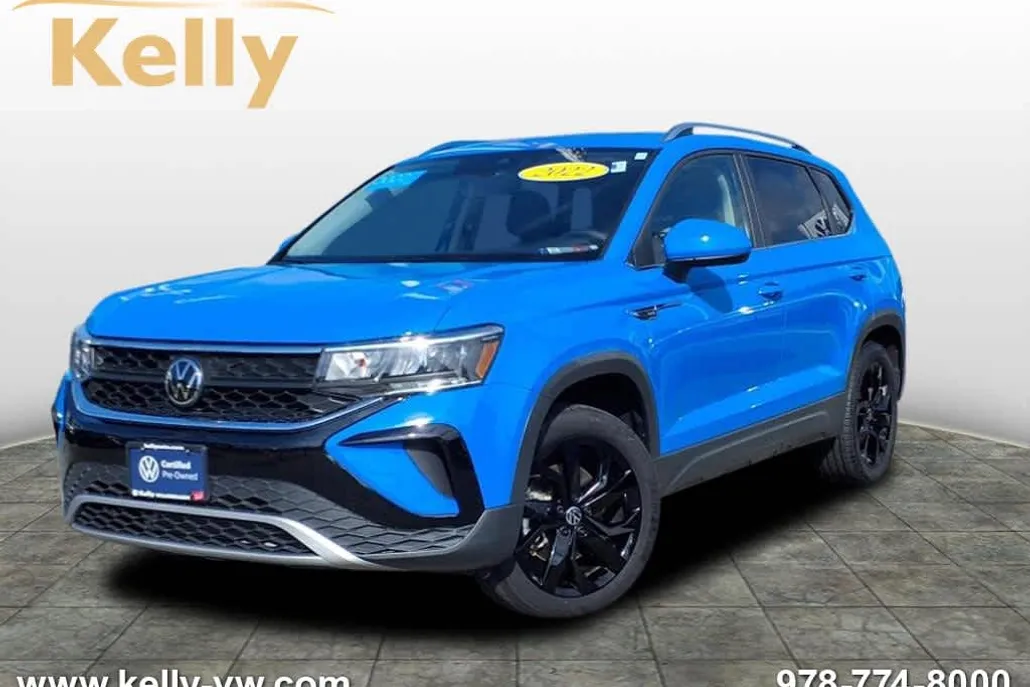 2022 Volkswagen Taos SE photo 1