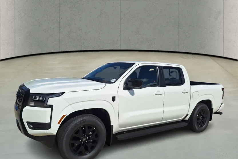 2026 Nissan Frontier Crew Cab SV photo 1