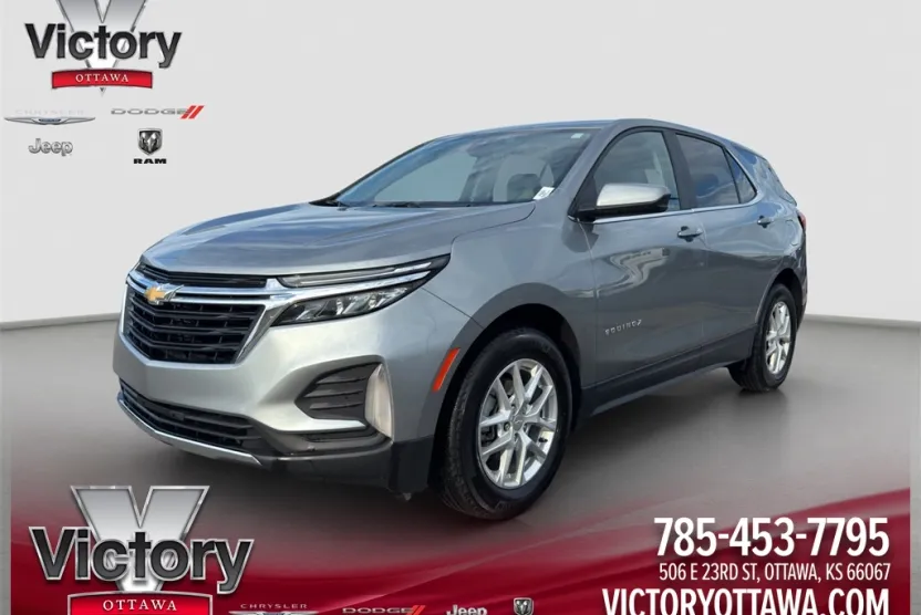 2023 Chevrolet Equinox LT photo 1