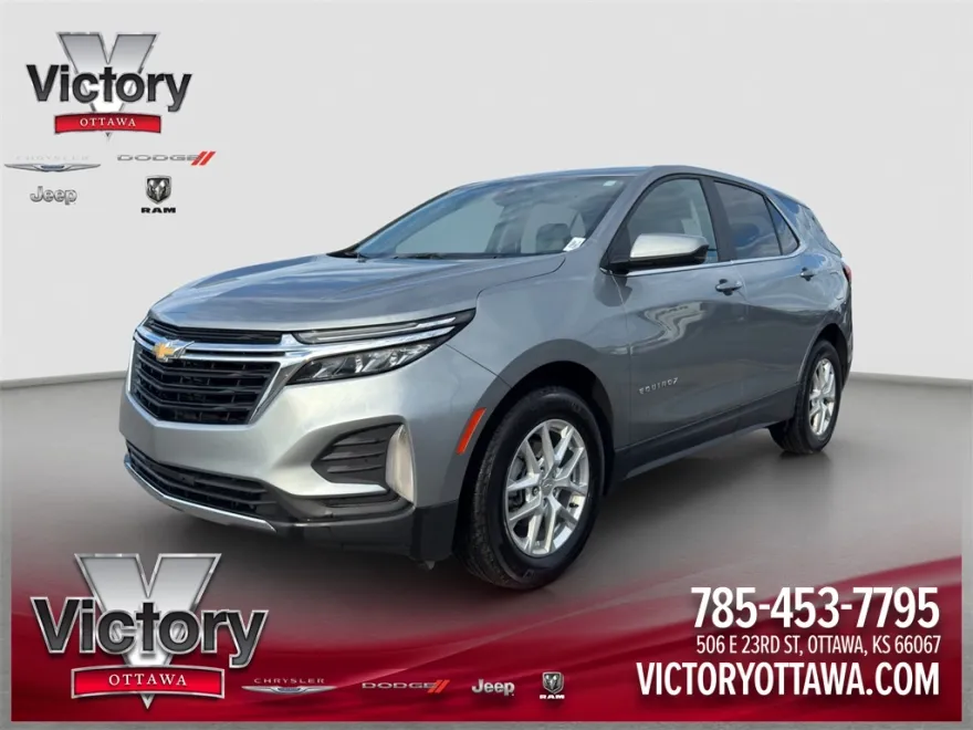2023 Chevrolet Equinox LT photo 1