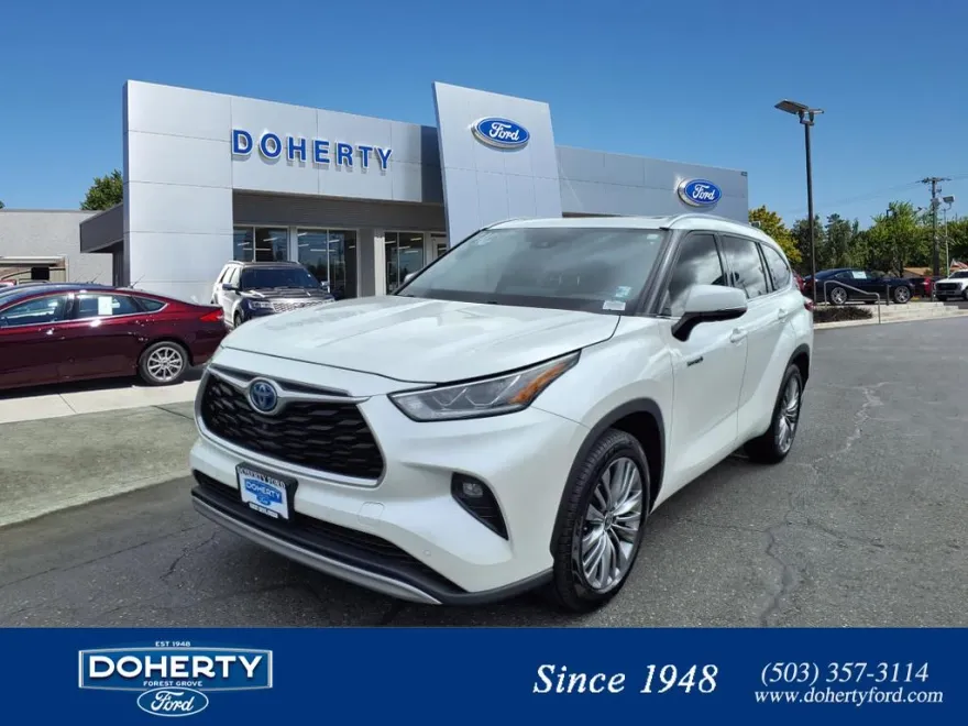 2021 Toyota Highlander Hybrid Platinum photo 1
