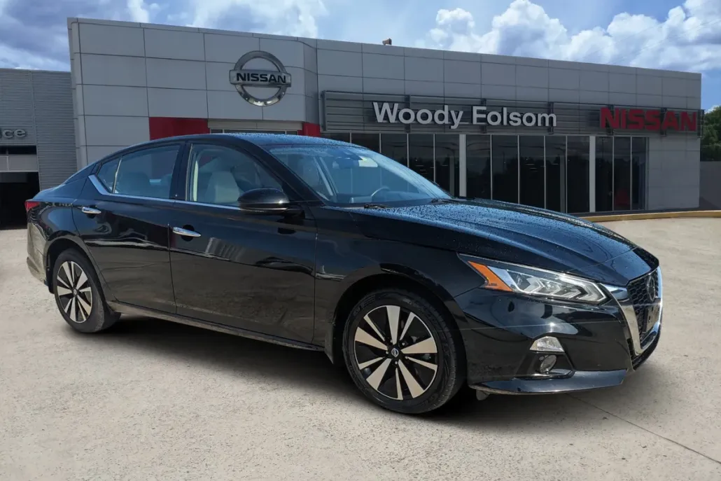 2022 Nissan Altima 2.5 SL photo 1