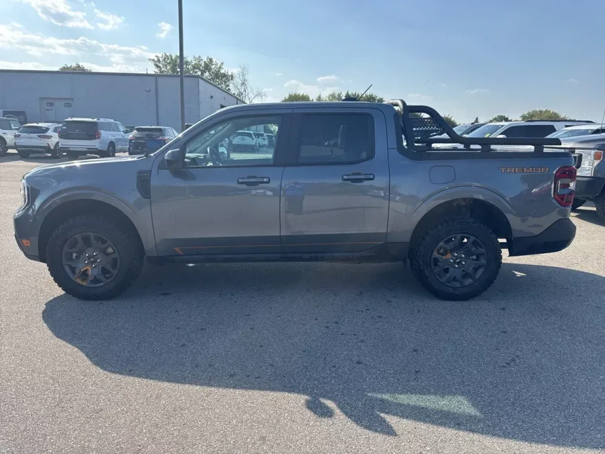 2025 Ford Maverick Tremor photo 1