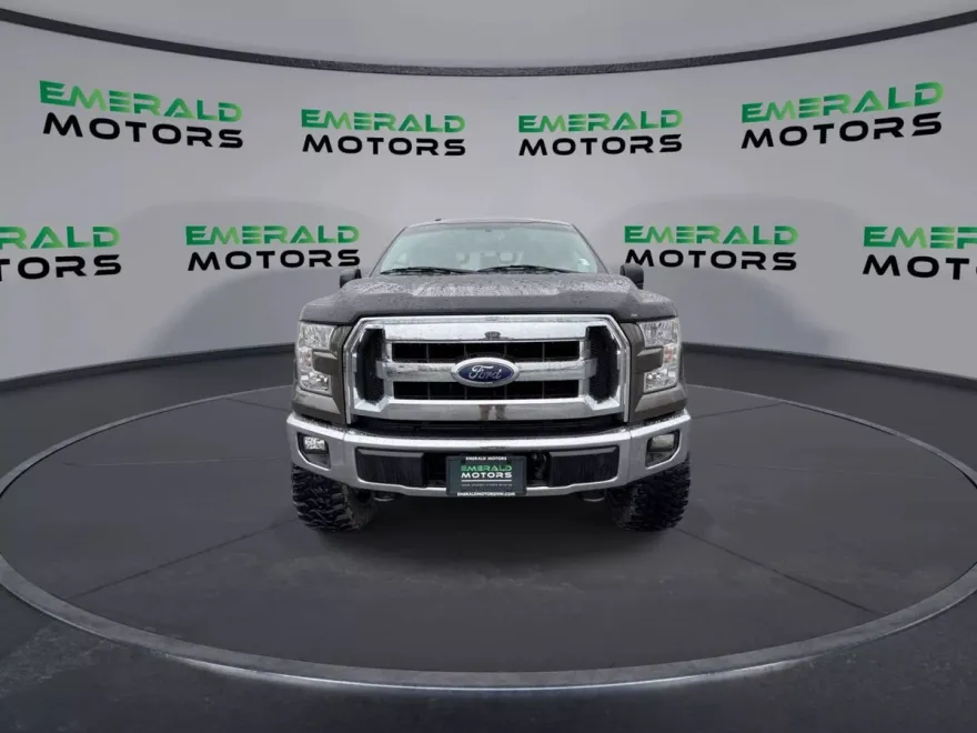2017 Ford F-150 XLT photo 1