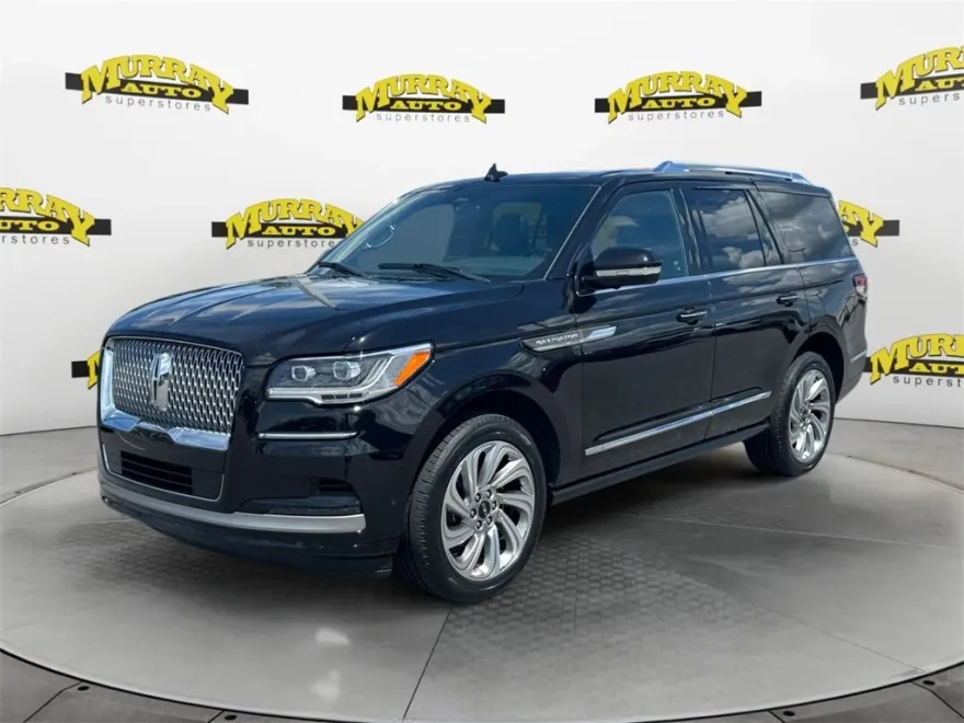 2024 Lincoln Navigator Premiere photo 1