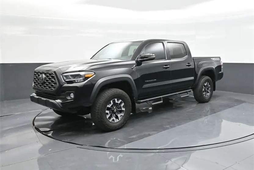 2023 Toyota Tacoma TRD Off-Road photo 1