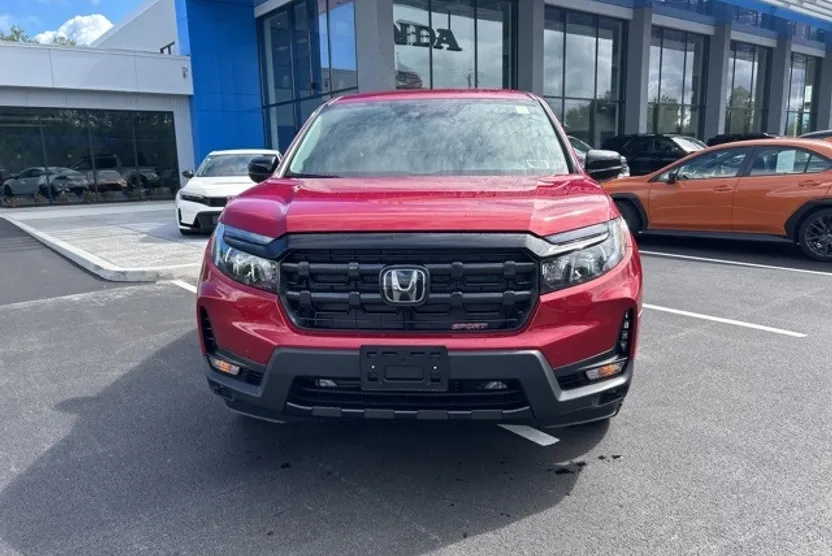 2025 Honda Ridgeline Sport photo 1
