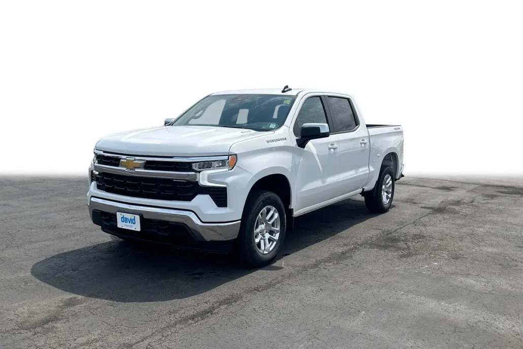 2026 Chevrolet Silverado 1500 LT photo 1