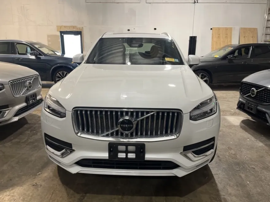 2022 Volvo XC90 T6 AWD Inscription photo 1